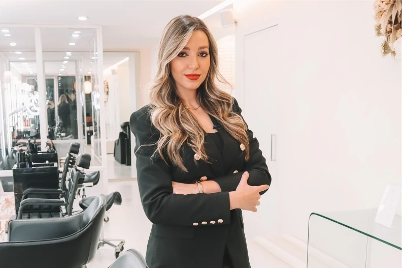 A designer de moda itapevense, que virou uma empresária de sucesso na Austrália