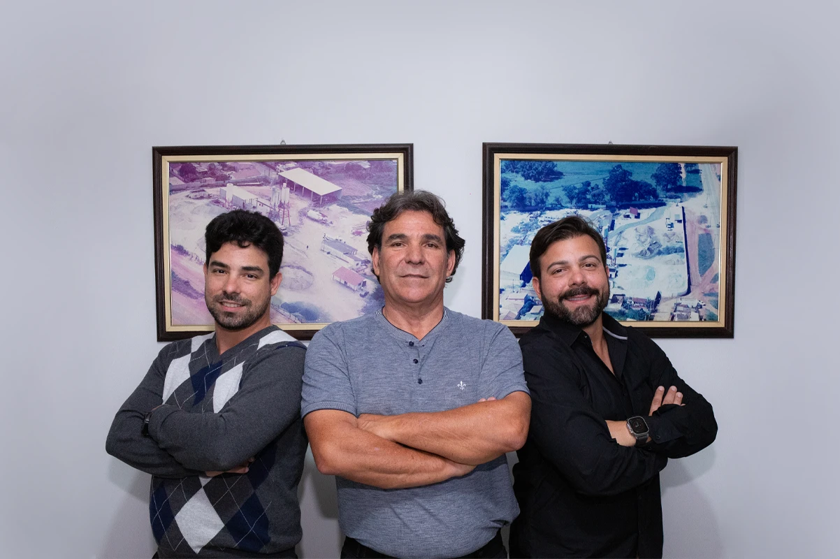 33 anos ajudando a construir sonhos